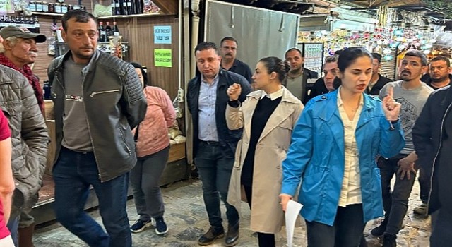 Şirince de Tarihi Çarşıda Yenileme Çalışmaları Başladı