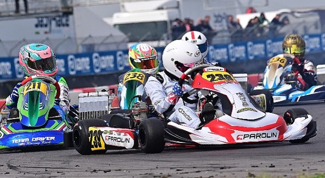 Ayşe Çebi İtalya da Piste Çıkıyor