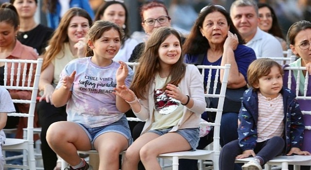 Başkan Tugay: “İhtiyacın kadar tüket, daha az atık üret”