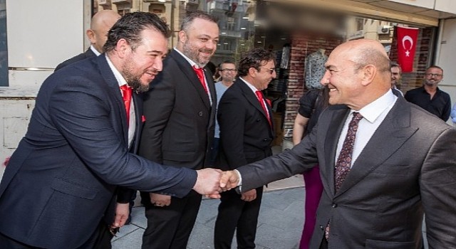 Soyer: Mimar Kemalettin Moda Merkezini dünya ile buluşturuyoruz