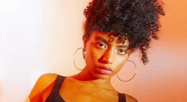 Su Sonia - VAAT (Zeaya Remix) Şimdi Yayında!