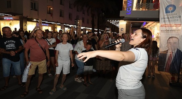Antalya Büyükşehir Belediyesinin yaz etkinlikleri sürüyor