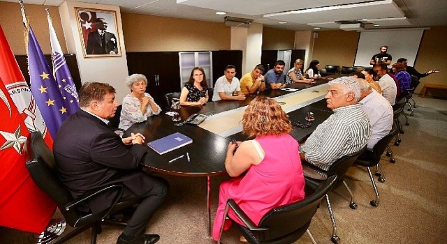 Karşıyakada yüzleri güldüren toplu iş sözleşmesi imzalandı