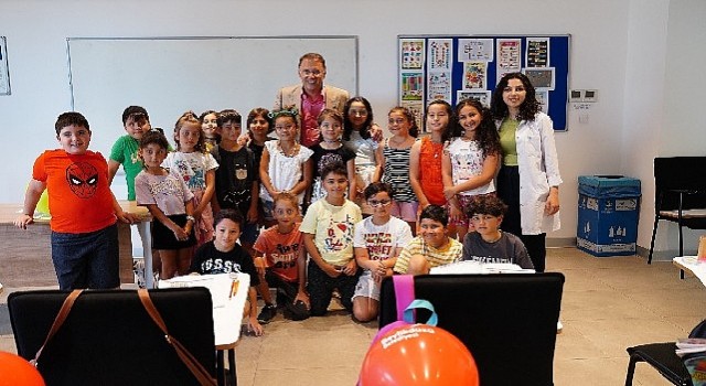  Kültür sanat kampında hem eğleniyor hem de öğreniyorlar 