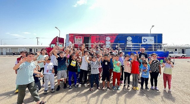 Yatırım Finansman ve TOSFED, 5.000den fazla depremzede çocuğun hayatına dokundu