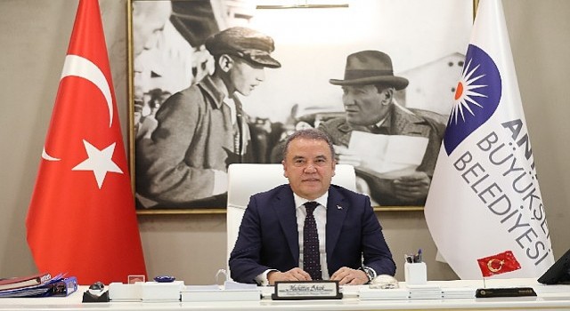 Başkan Muhittin Böcekin 30 Ağustos Zafer Bayramı Mesajı