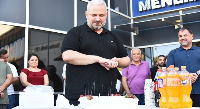 Başkan Pehlivana sürpriz kutlama