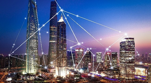 Schneider Electricin İlk Yarıyıl Gelirleri 17,6 Milyar Euroya Ulaştı