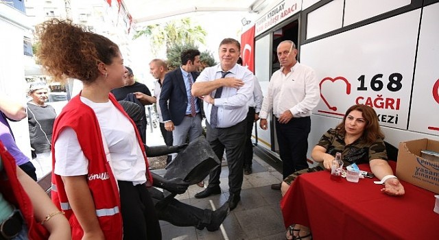 Tugay “Bir ünite kan ile 3 kişiye can olun”