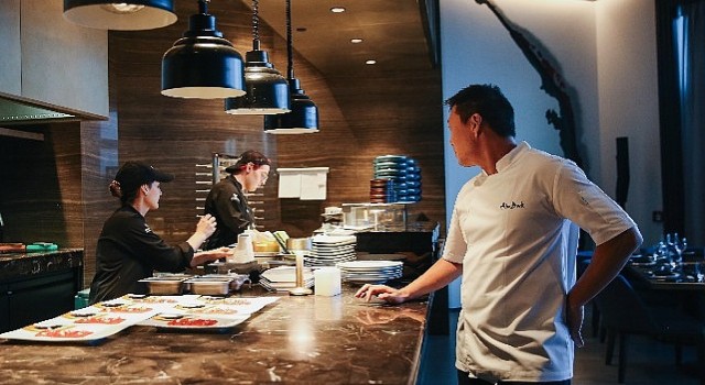 Akira Back İstanbulda Misafirleri ile Buluştu!