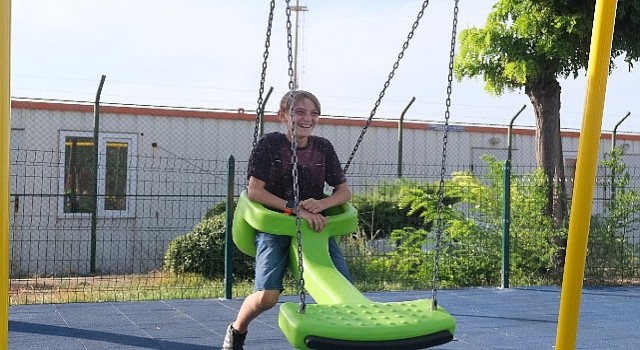 Ayvalıkın Yeni Parkları Göz Kamaştırıyor