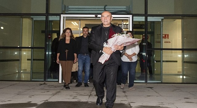 “Herkes İzmiri konuşuyor”