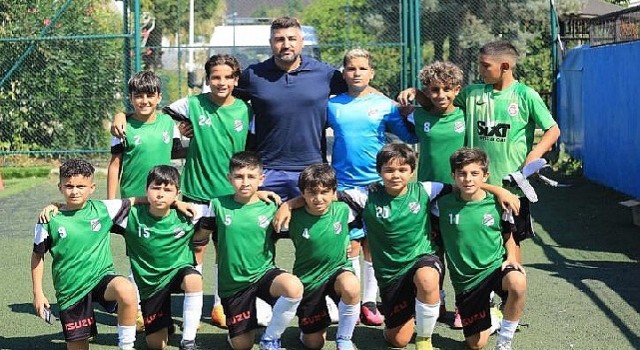 Narlıderenin Minikleri Lige te le Başladı