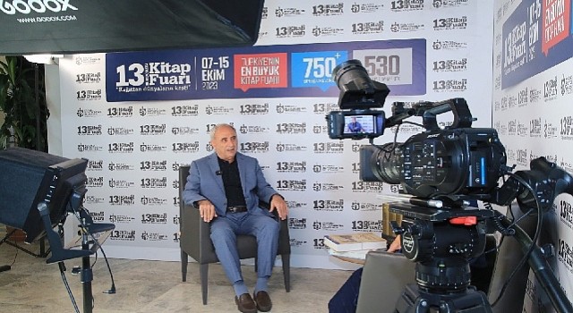 Nurullah Genç Umuttepeye 3 Şiir Yazdım