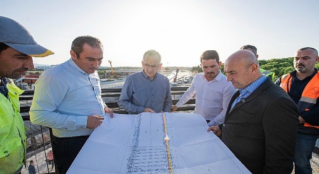 İzmir;in 66 taşıt ve yaya köprüsü yenilendi