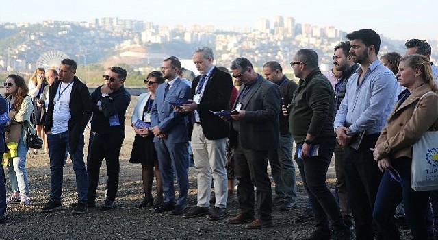 Mavi Bayrak sorumluları dip çamurunu inceledi