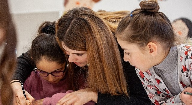 TEGV Geleceğe Işık Tutan Öğretmenlerimizin 24 Kasım Öğretmenler Gününü Kutluyor