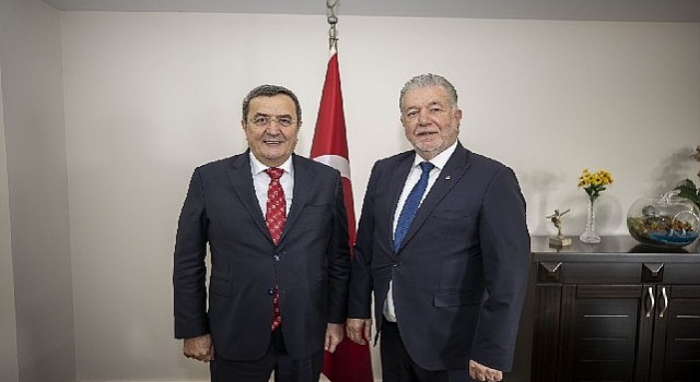 Esnaf da Başkan Baturun yanında