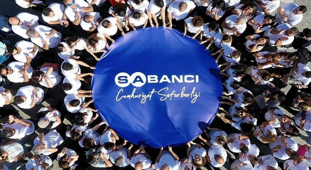 Sabancı Topluluğu, Cumhuriyetin 100. yılını 10 bini aşkın gönüllüsüyle çalışarak kutladı