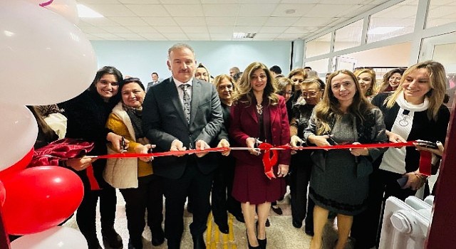 Harran Üniversitesinde Genç Mağaza Açıldı