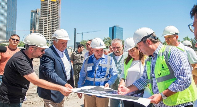 İzmirn merkezinde yeni bir dünya doğuyor