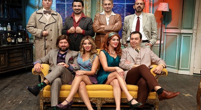 Şehir Tiyatroları komik para oyunu ile Güngören&#39;de