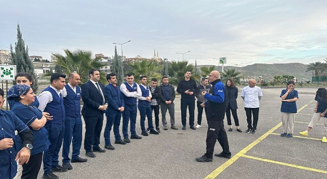 Dedeman, 13 oteldeki personeline afet farkındalık eğitimi verdi