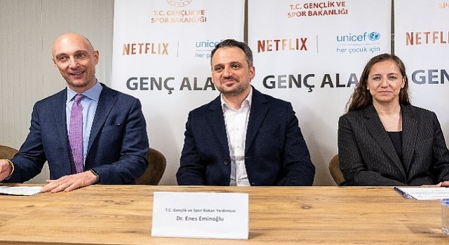 Depremin 1. yılında Gençlik ve Spor Bakanlığı, UNICEF ve Netflix tarafından Genç Alana ortak ziyaret