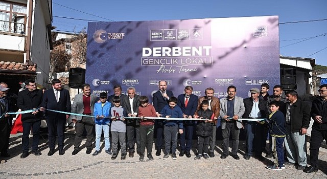 Başkan Altay Derbente Kazandırılan Gençlik Lokalini Açtı