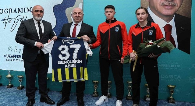 Bıyık Darıcayı gerçek anlamıyla bir spor şehri yapacağız