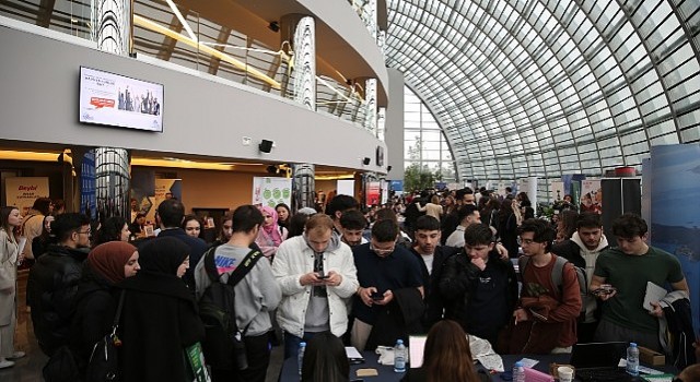 İş dünyasından 250 firma ile Kariyer Günleri;nde buluştular