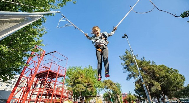 Karşıyakada macera dolu spor ve eğlence