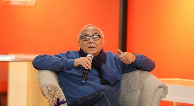 Küçükçekmece Belediyesi, İmzalı Kitaplar Müzesi Söyleşilerinde çağdaş Türk şiirinin çınarı, Yazar, Çevirmen ve Akademisyen Ataol Behramoğlunu ağırladı