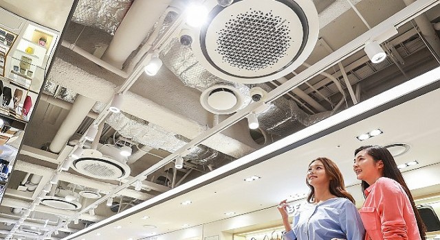 Modern tasarımı ile çeşitli mimarilere uygun Samsung 360 Kaset Klima ile estetik ve konfor bir arada