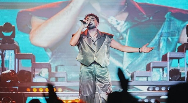 Sefo Bostancı Gösteri Merkezinde Unutulmaz Bir Konsere İmza Attı!