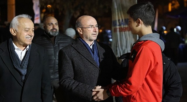 Selçuklu Belediyesinin örnek uygulamalarından bir tanesi olan “Teravih Buluşmaları” Ramazan ayının başlamasıyla birlikte her gün farklı bir camide devam ediyor