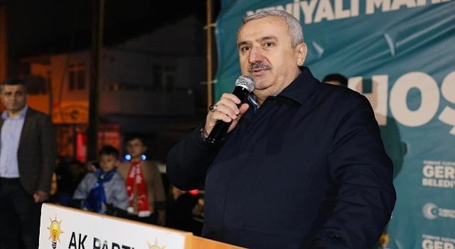 Yeniyalıda miting gibi seçim irtibat ofisi açılışı