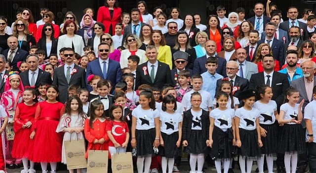 23 Nisan Ulusal Egemenlik ve Çocuk Bayramının 104. yıl dönümü Gölcükte coşku ile kutlandı.