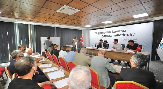 Dikili;de yeni dönemin ilk meclis toplantısı yapıldı