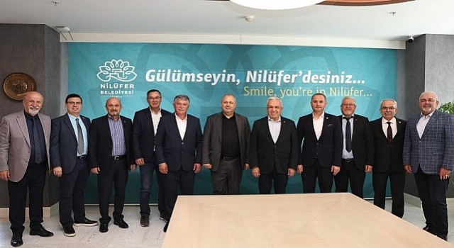 Kardeş kent Ardinodan Başkan Özdemir&#39;e Hayırlı olsun ziyareti