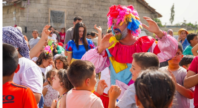 MODOKO, 23 NİSAN’DA HATAY’DA DEPREMZEDE ÇOCUKLARLA BULUŞTU
