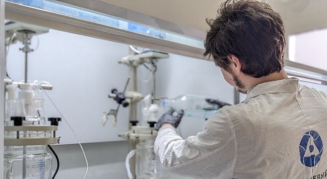 Rosatomdan bilim insanları, onkolojik ve fonksiyonel hastalıkların teşhis ve tedavisine yönelik yeni bir teknoloji geliştirdi