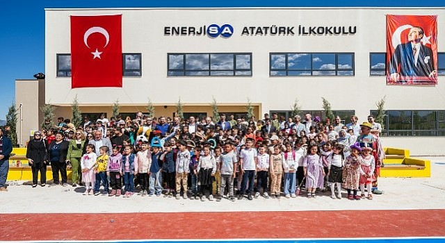Sabancı Vakfı ve Enerjisa Enerjinin iş birliğiyle hayata geçen Enerjisa Atatürk İlkokulu Hatayda açıldı.