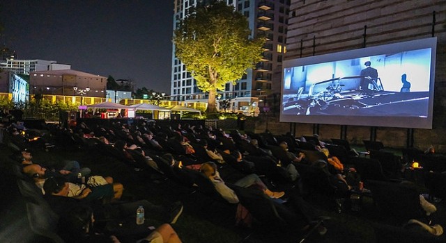 Açıkhava Sinema Keyfi Fişekhanede