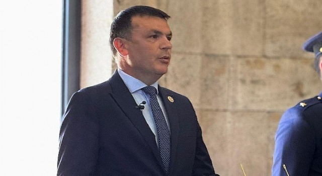 Nihat Tanrıkulu bir kez daha haykırdı: “Kimse ekonomi üzerinden Türkiye ye diz çöktüremez”