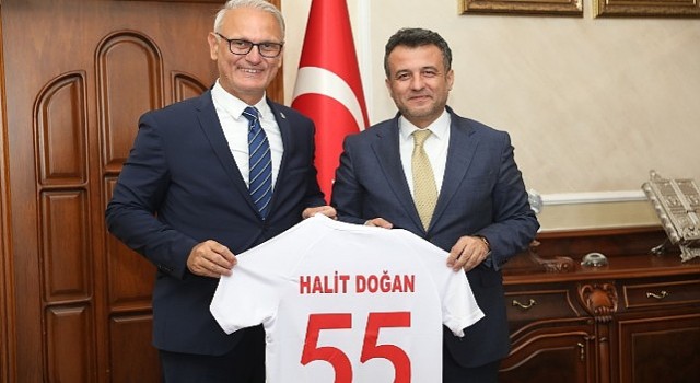 THF Başkanı Kılıç: ”Hentbolu Türkiyenin dört bir yanına yaymayı hedefliyoruz”