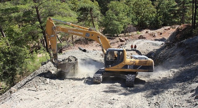 Kumluca Kuzcada içme suyu çalışması