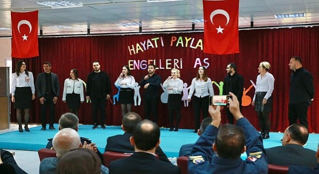 Burhaniyede 3 Aralık Farkındalığı