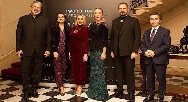 Monada Sınırları Aşan Tanıtım