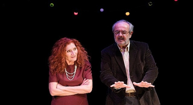 Forced Entertainmentın çağdaş tiyatro klasiği “Yarın Belki de” Şubat gösterimleri ile Beykoz Kundurada